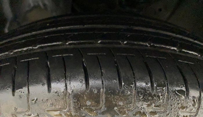 2022 Maruti IGNIS DELTA 1.2, Petrol, Manual, 8,700 km, Left Front Tyre Tread