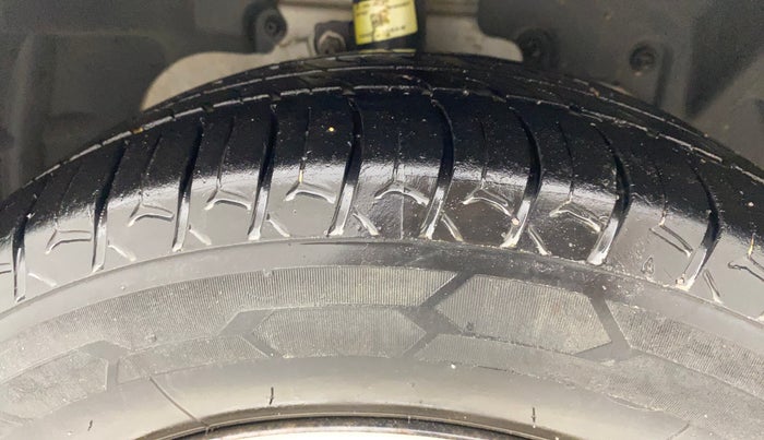 2015 Ford Ecosport AMBIENTE 1.5L PETROL, Petrol, Manual, 79,099 km, Right Front Tyre Tread