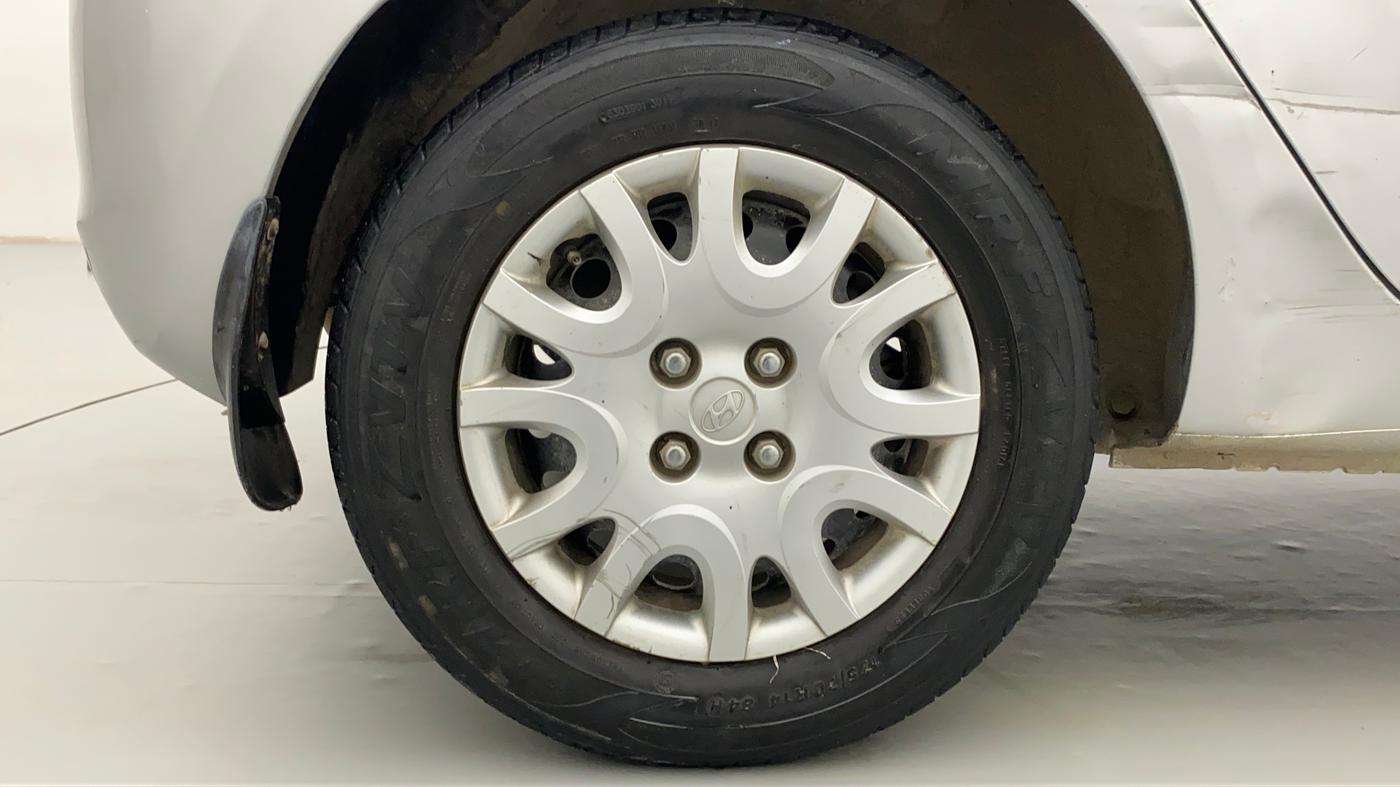 2011 Hyundai i20 MAGNA (O) 1.2, Petrol, Manual, 47,249 km, Right Rear Wheel