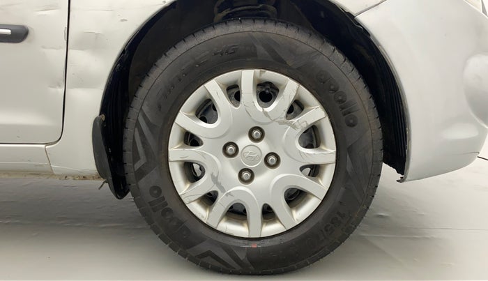 2011 Hyundai i20 MAGNA (O) 1.2, Petrol, Manual, 47,249 km, Right Front Wheel