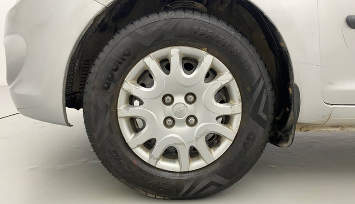 2011 Hyundai i20 MAGNA (O) 1.2, Petrol, Manual, 47,249 km, Left Front Wheel