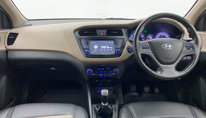 2016 Hyundai Elite i20 ASTA 1.2 (O), Petrol, Manual, 31,344 km, Dashboard