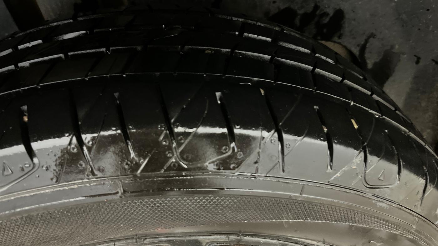 2019 MG HECTOR SHARP 1.5 DCT PETROL, Petrol, Automatic, 56,358 km, Right Rear Tyre Tread