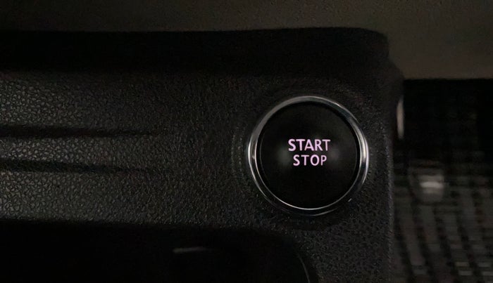 2019 Renault Captur RXE DIESEL, Diesel, Manual, 1,34,891 km, Keyless Start/ Stop Button