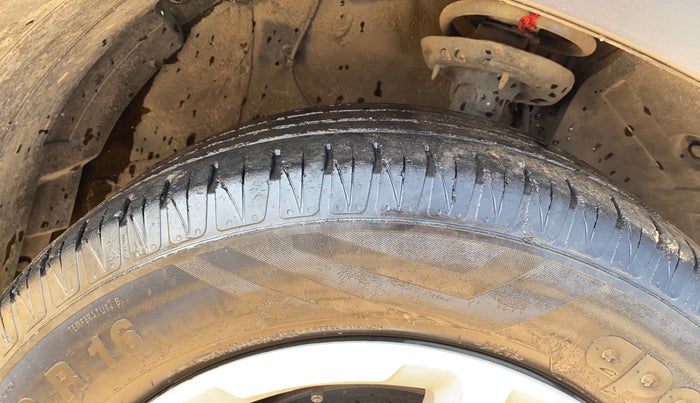 2021 KIA SONET HTX 1.0 IMT, Petrol, Manual, 52,216 km, Right Front Tyre Tread