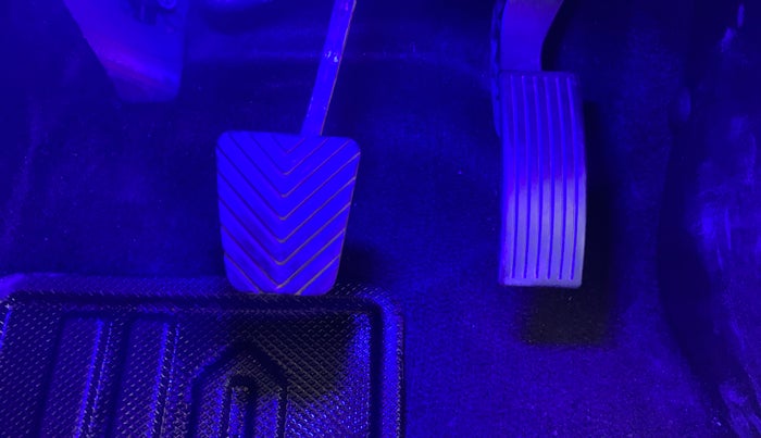 2021 KIA SONET HTX 1.0 IMT, Petrol, Manual, 52,216 km, Pedals