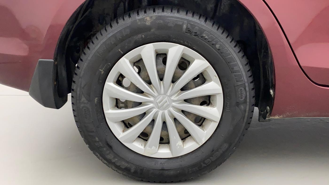 2017 Maruti Swift Dzire VXI, Petrol, Manual, 87,595 km, Right Rear Wheel
