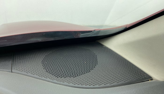 2019 Renault Kwid RXT 1.0 EASY-R AT OPTION, Petrol, Automatic, 51,376 km, Speaker