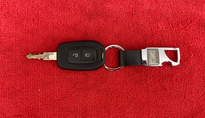 2019 Renault Kwid RXT 1.0 EASY-R AT OPTION, Petrol, Automatic, 51,376 km, Key Close Up