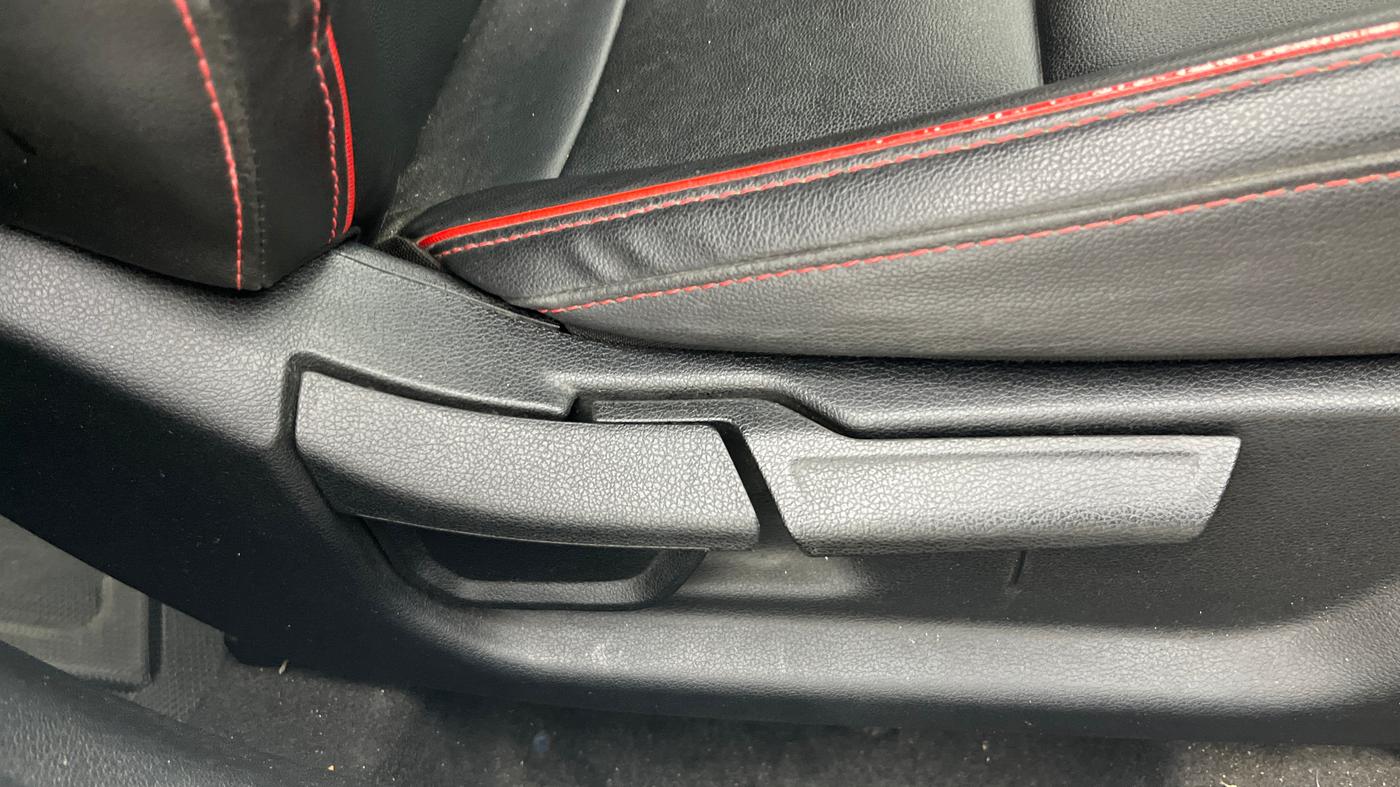 2021 Hyundai NEW I20 N LINE N8 1.0 TURBO GDI DCT, Petrol, Automatic, 47,564 km, Driver Side Adjustment Panel