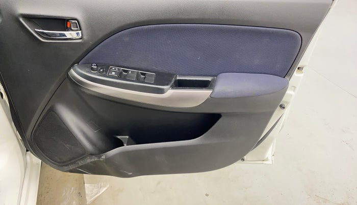 2019 Toyota Glanza V CVT, Petrol, Automatic, 53,390 km, Driver Side Door Panels Control
