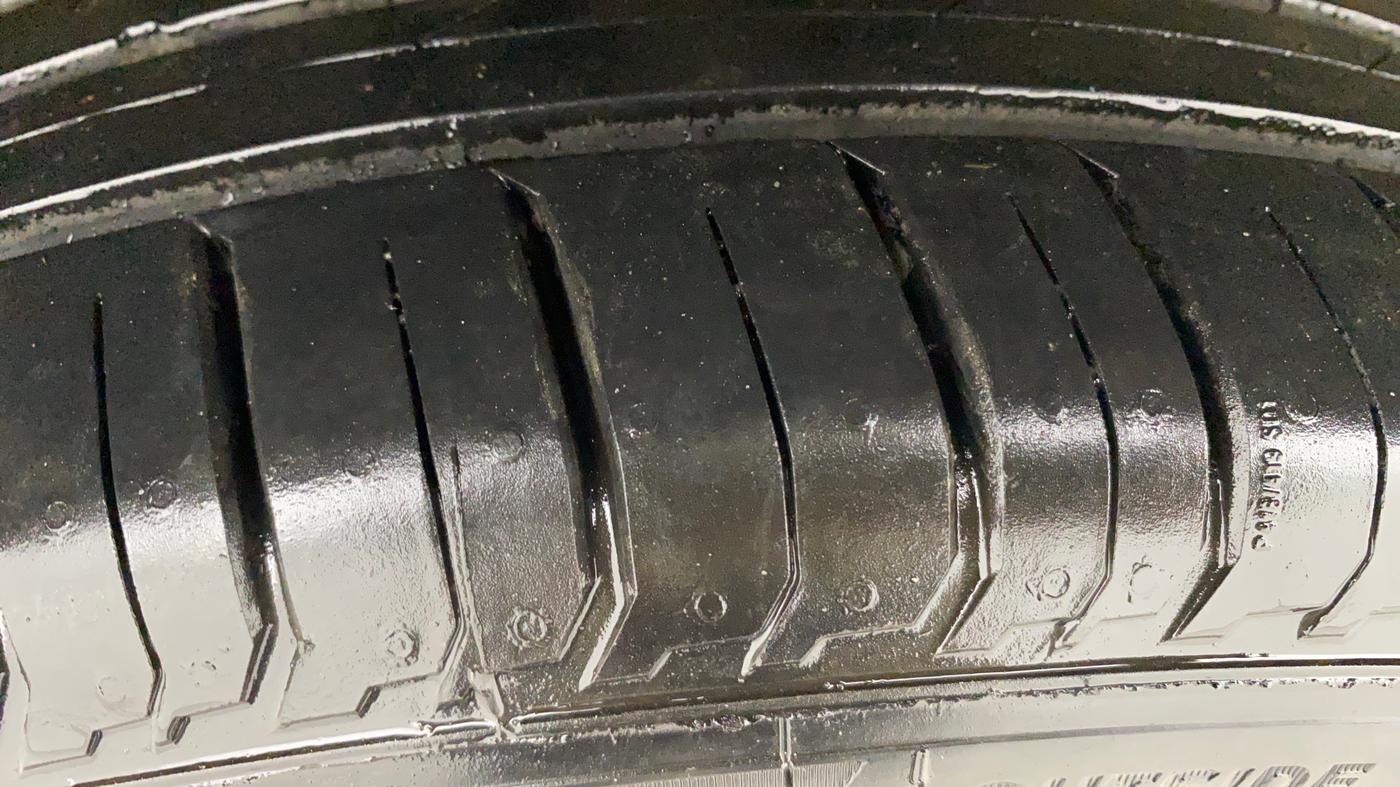 2019 Toyota Glanza V CVT, Petrol, Automatic, 53,390 km, Right Rear Tyre Tread