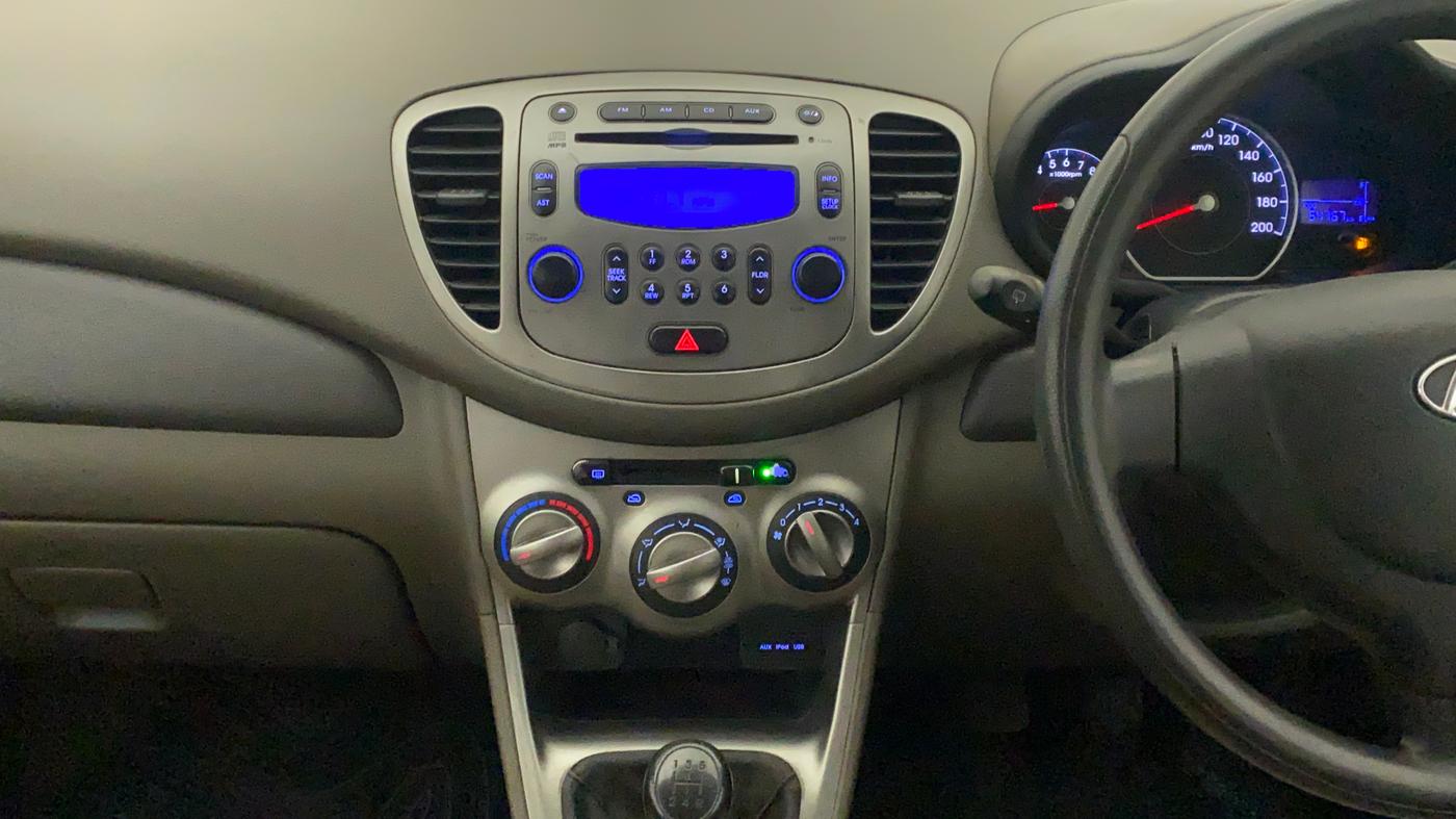 2013 Hyundai i10 SPORTZ 1.2, CNG, Manual, 54,767 km, Air Conditioner