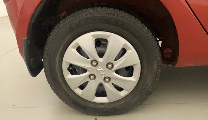 2013 Hyundai i10 SPORTZ 1.2, CNG, Manual, 54,767 km, Right Rear Wheel