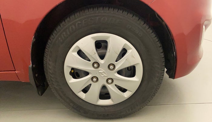 2013 Hyundai i10 SPORTZ 1.2, CNG, Manual, 54,767 km, Right Front Wheel