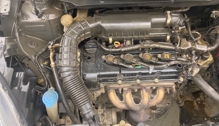 2018 Maruti Swift ZXI AMT, Petrol, Automatic, 48,561 km, Engine View - Right