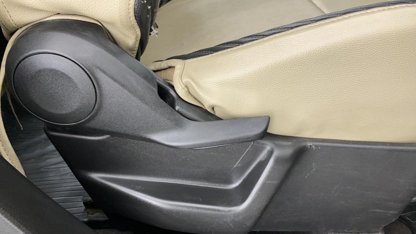 2019 Maruti New Wagon-R ZXI 1.2 old, Petrol, Manual, 47,211 km, Driver Side Adjustment Panel