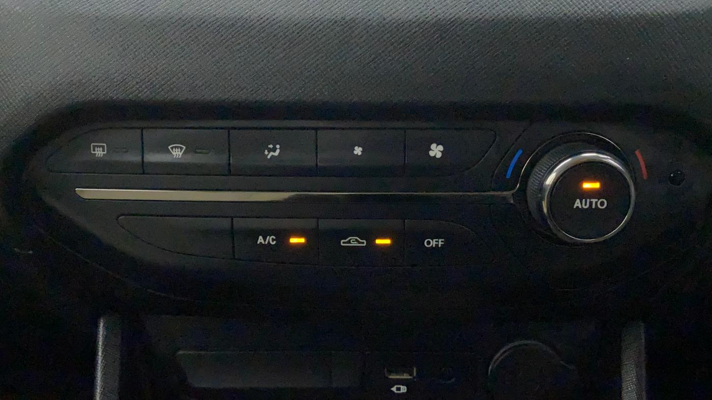 2022 Tata PUNCH CREATIVE 1.2 MT KAZIRANGA EDITION , Petrol, Manual, 14,011 km, Automatic Climate Control