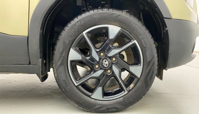 2022 Tata PUNCH CREATIVE 1.2 MT KAZIRANGA EDITION , Petrol, Manual, 14,011 km, Right Front Wheel