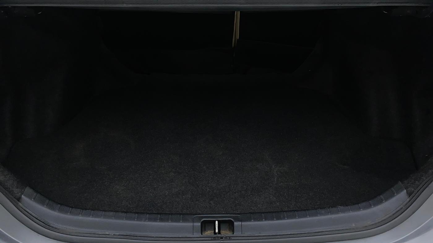 2016 Toyota Corolla Altis VL AT, Petrol, Automatic, 84,785 km, Boot Inside