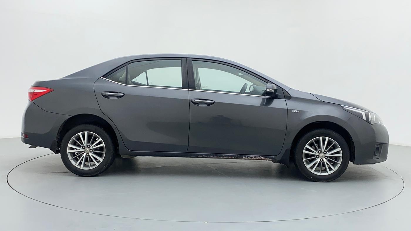 2016 Toyota Corolla Altis VL AT, Petrol, Automatic, 84,785 km, Right Side