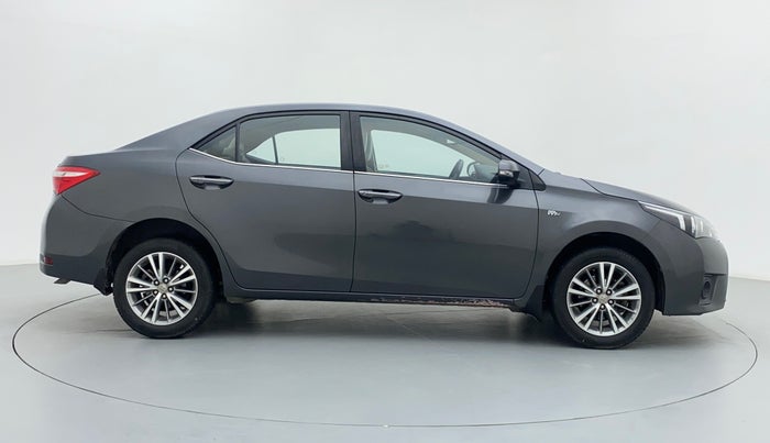 2016 Toyota Corolla Altis VL AT, Petrol, Automatic, 84,785 km, Right Side