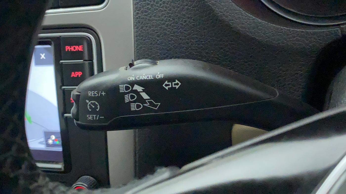 2018 Volkswagen Ameo HIGHLINE PLUS 1.5L AT 16 ALLOY, Diesel, Automatic, 42,170 km, Adaptive Cruise Control