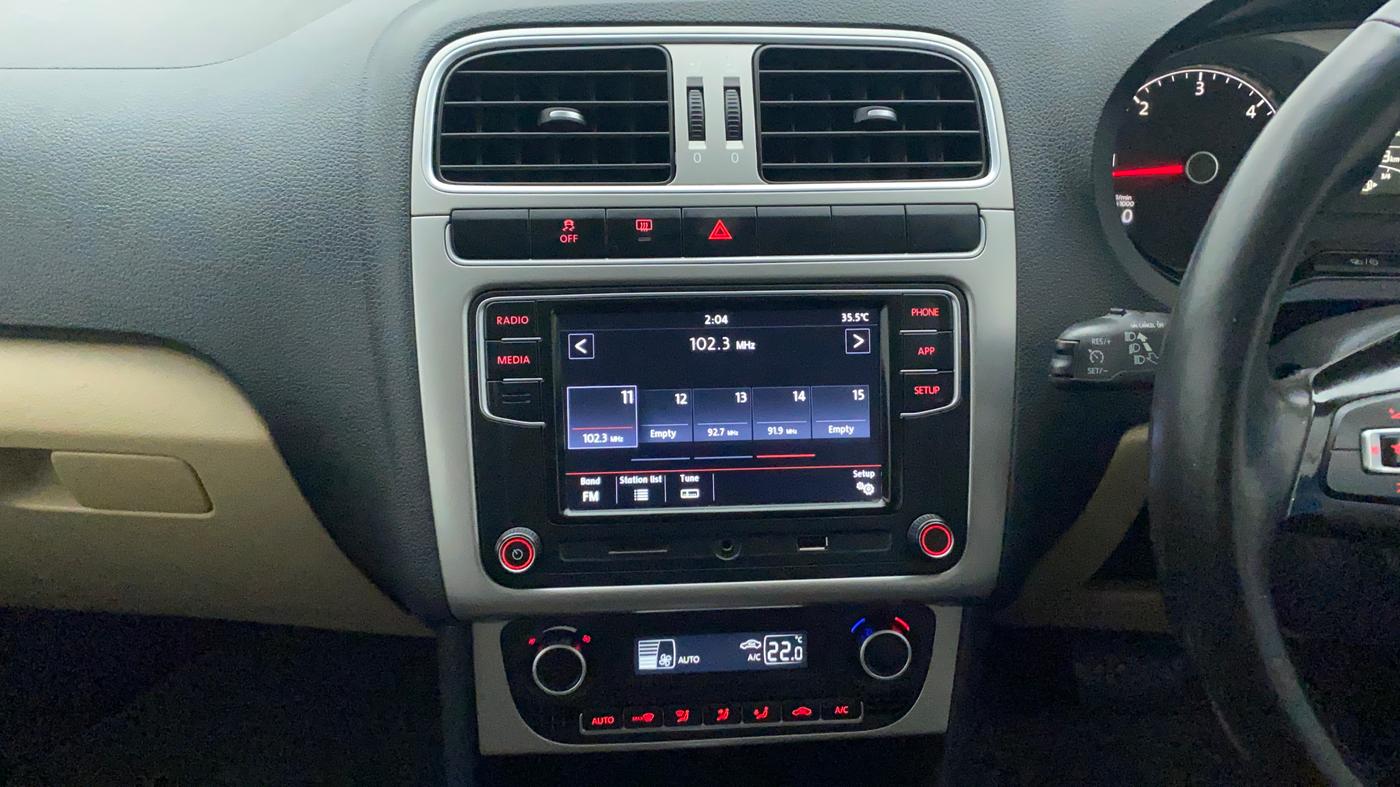 2018 Volkswagen Ameo HIGHLINE PLUS 1.5L AT 16 ALLOY, Diesel, Automatic, 42,170 km, Air Conditioner