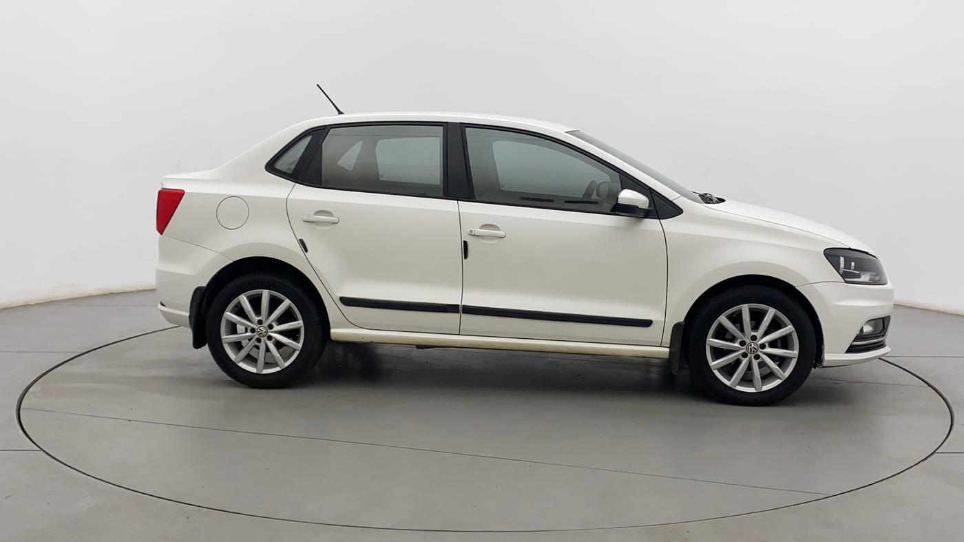 2018 Volkswagen Ameo HIGHLINE PLUS 1.5L AT 16 ALLOY, Diesel, Automatic, 42,170 km, Right Side View