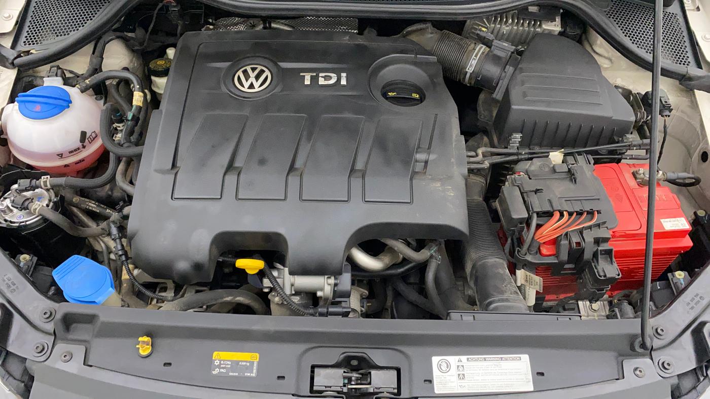2018 Volkswagen Ameo HIGHLINE PLUS 1.5L AT 16 ALLOY, Diesel, Automatic, 42,170 km, Open Bonet