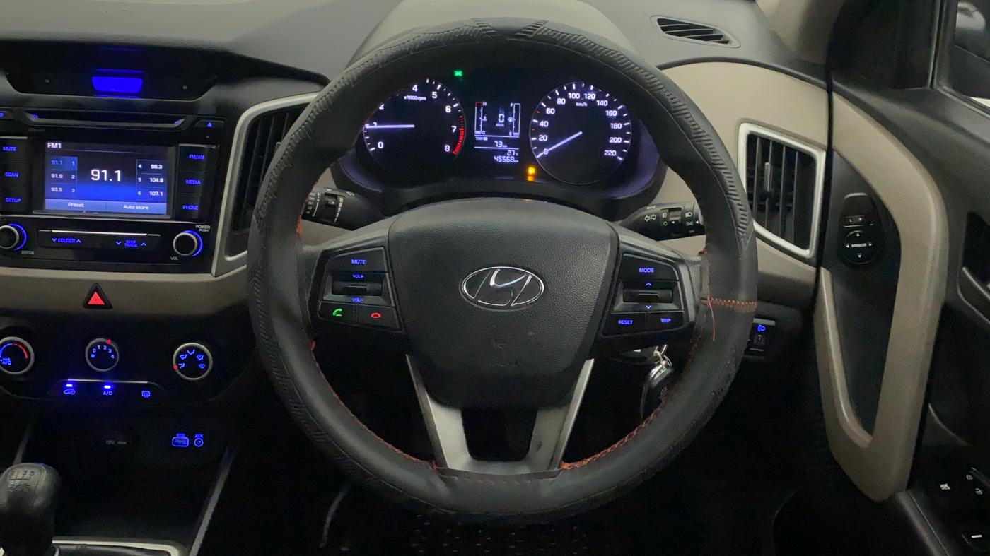 2016 Hyundai Creta S 1.6 PETROL, Petrol, Manual, 45,726 km, Steering Wheel Close Up