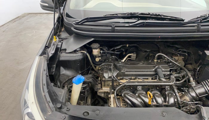 2016 Hyundai Elite i20 ASTA 1.2 (O), Petrol, Manual, 64,574 km, Engine View - Right