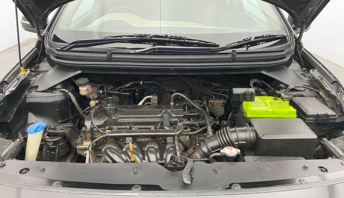 2016 Hyundai Elite i20 ASTA 1.2 (O), Petrol, Manual, 64,574 km, Engine View