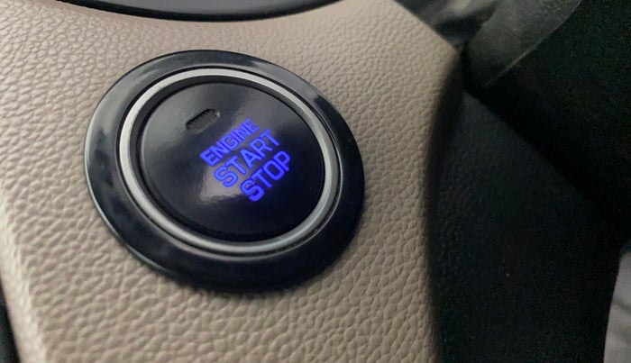 2016 Hyundai Elite i20 ASTA 1.2 (O), Petrol, Manual, 64,574 km, Keyless Start/ Stop Button