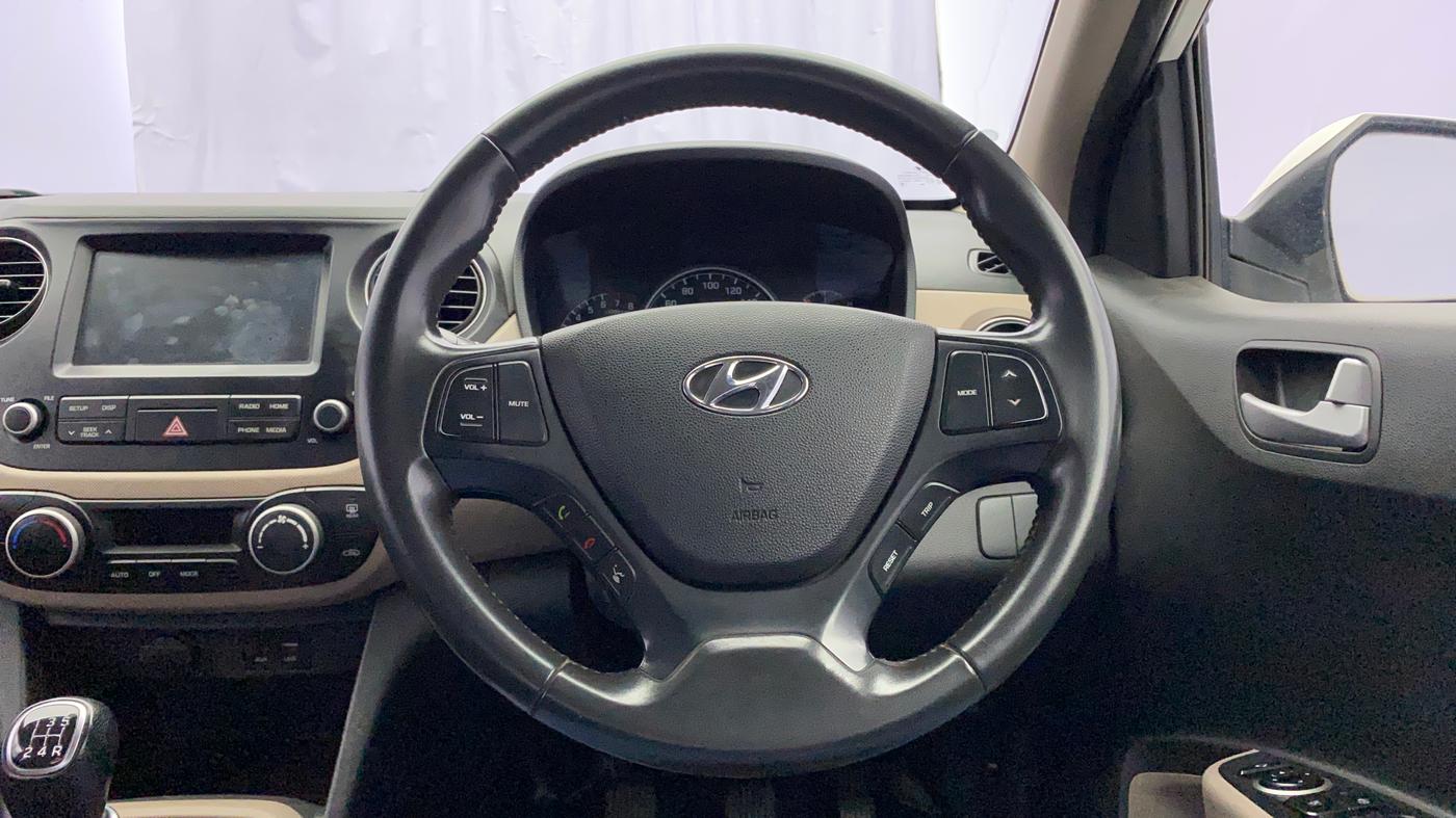 2017 Hyundai Grand i10 ASTA 1.2 KAPPA VTVT, Petrol, Manual, 90,809 km, Steering Wheel Close Up