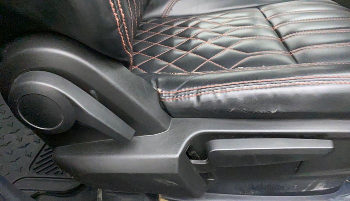 2021 Tata ALTROZ XZ DIESEL, Diesel, Manual, 63,776 km, Driver Side Adjustment Panel