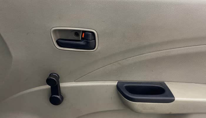 2016 Maruti Celerio LDI, Diesel, Manual, 69,066 km, Driver Side Door Panels Control