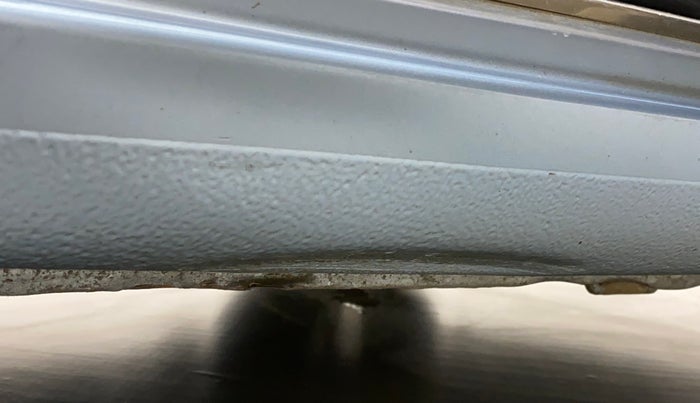 2012 Maruti Ertiga VDI, Diesel, Manual, 1,01,302 km, Right running board - Slightly dented