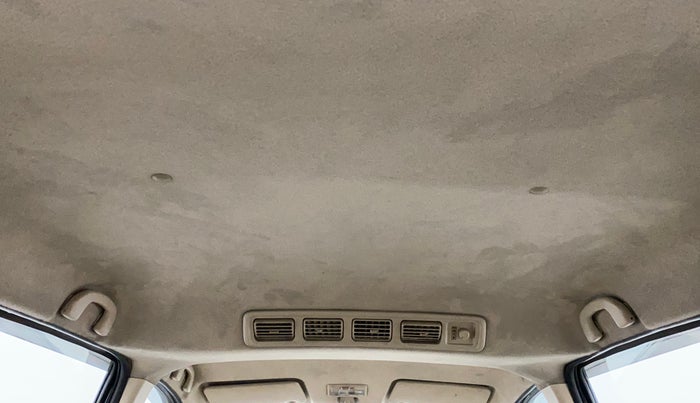 2012 Maruti Ertiga VDI, Diesel, Manual, 1,01,302 km, Ceiling - Roof lining minor dirty