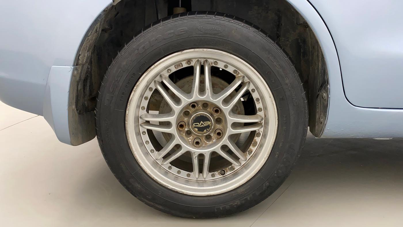 2012 Maruti Ertiga VDI, Diesel, Manual, 1,01,302 km, Right Rear Wheel