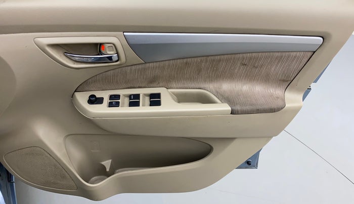 2012 Maruti Ertiga VDI, Diesel, Manual, 1,01,302 km, Driver Side Door Panels Control