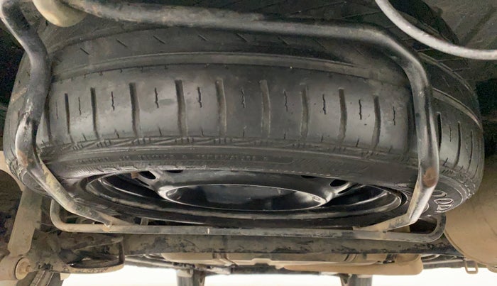 2012 Maruti Ertiga VDI, Diesel, Manual, 1,01,302 km, Spare Tyre