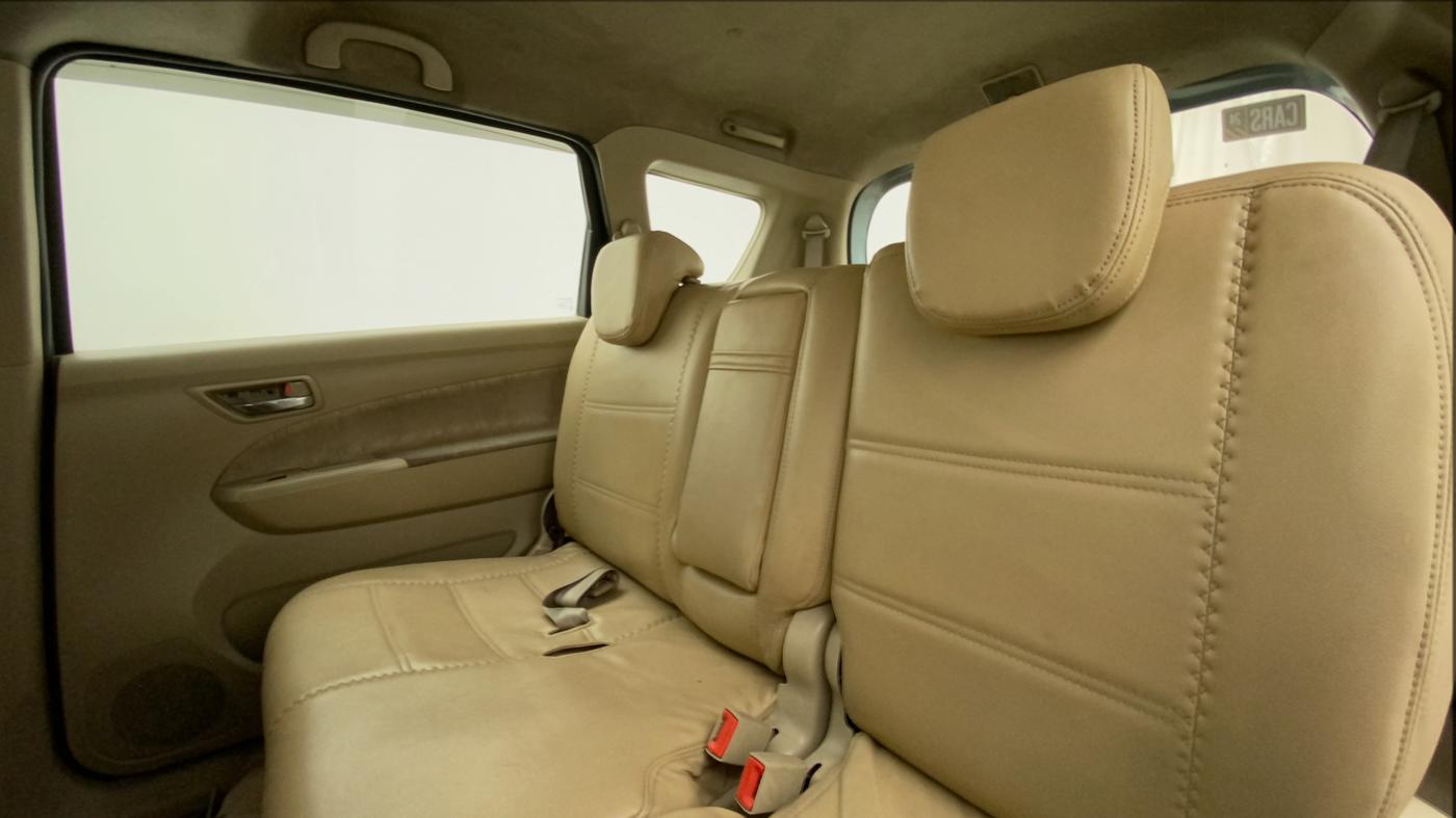 2012 Maruti Ertiga VDI, Diesel, Manual, 1,01,302 km, Right Side Rear Door Cabin