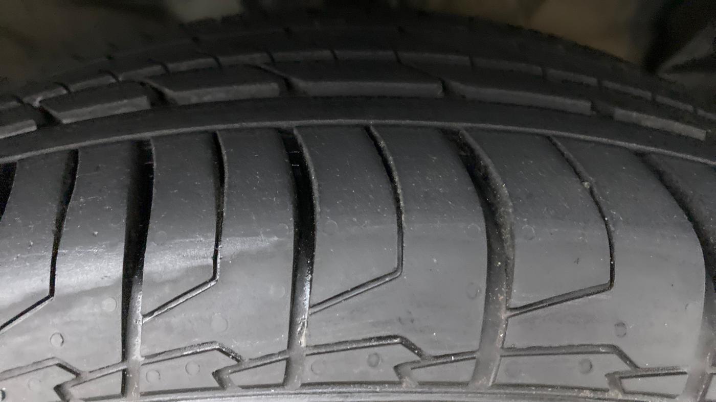 2021 KIA SELTOS 1.4 GTX+ TURBO GDI PETROL AT, Petrol, Automatic, 5,449 km, Right Front Tyre Tread