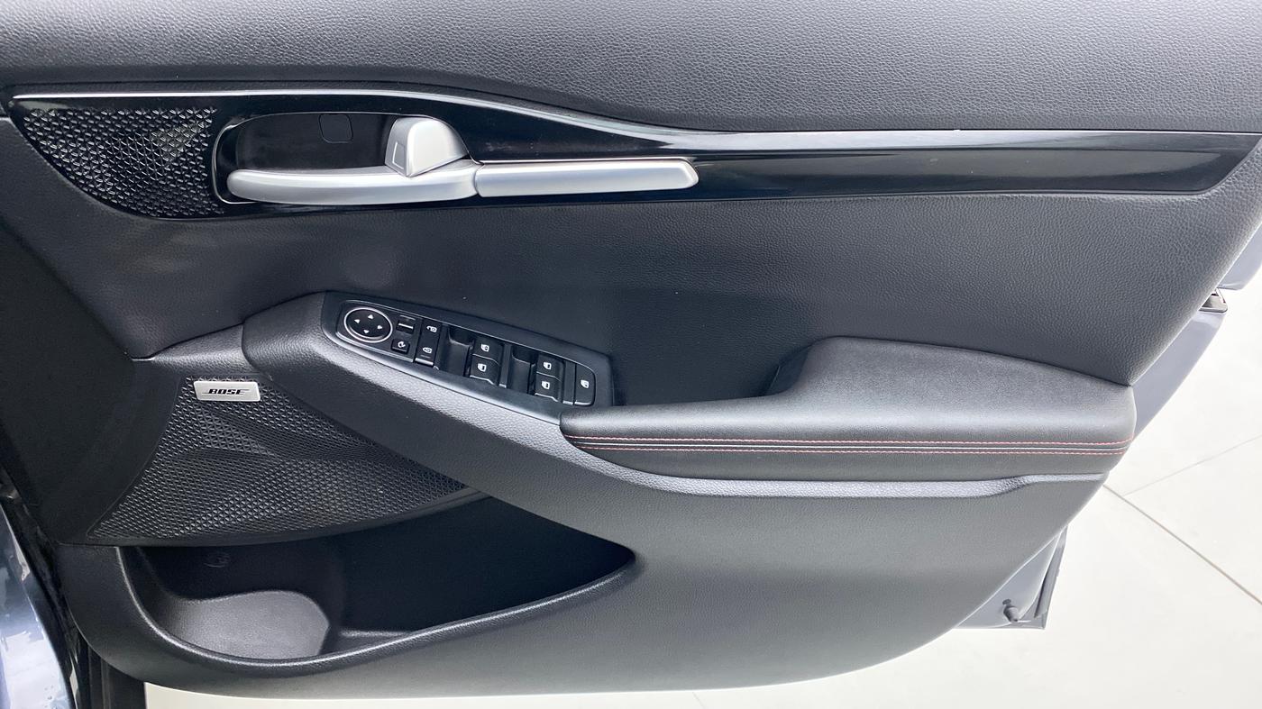 2021 KIA SELTOS 1.4 GTX+ TURBO GDI PETROL AT, Petrol, Automatic, 5,449 km, Driver Side Door Panels Control