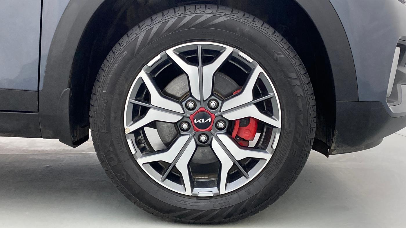 2021 KIA SELTOS 1.4 GTX+ TURBO GDI PETROL AT, Petrol, Automatic, 5,449 km, Right Front Wheel