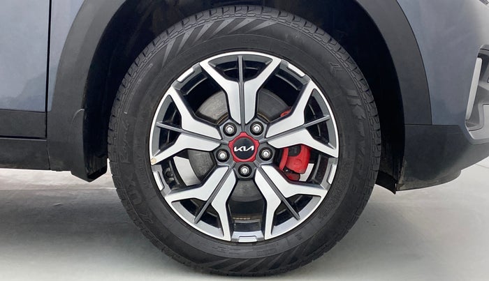 2021 KIA SELTOS 1.4 GTX+ TURBO GDI PETROL AT, Petrol, Automatic, 5,449 km, Right Front Wheel