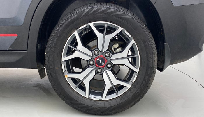 2021 KIA SELTOS 1.4 GTX+ TURBO GDI PETROL AT, Petrol, Automatic, 5,449 km, Left Rear Wheel