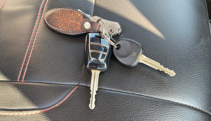 2015 Hyundai Grand i10 MAGNA 1.2 KAPPA VTVT, Petrol, Manual, 73,224 km, Key Close Up