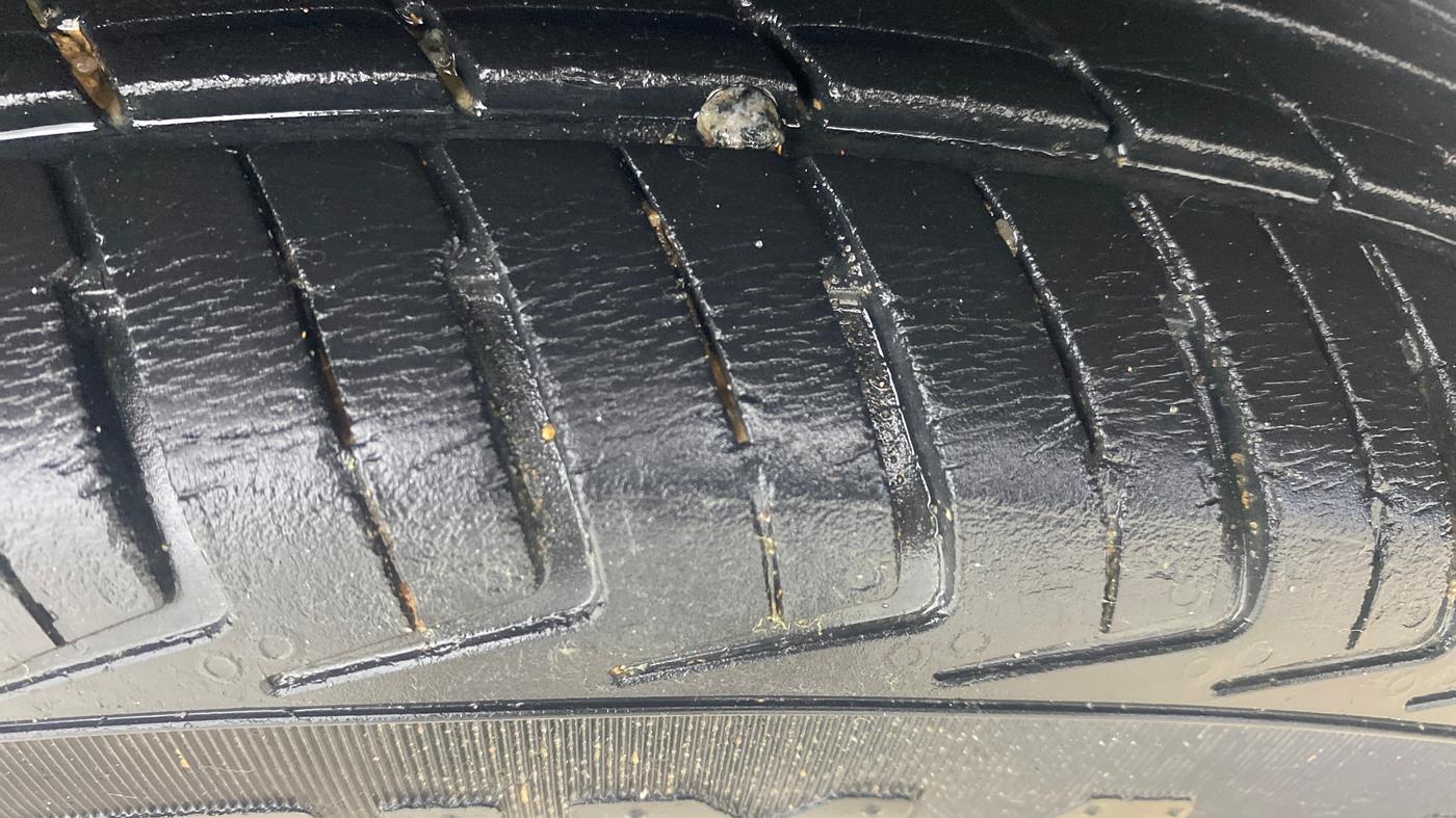 2019 Renault Kwid RXT 1.0 AMT (O), Petrol, Automatic, 44,008 km, Left Rear Tyre Tread